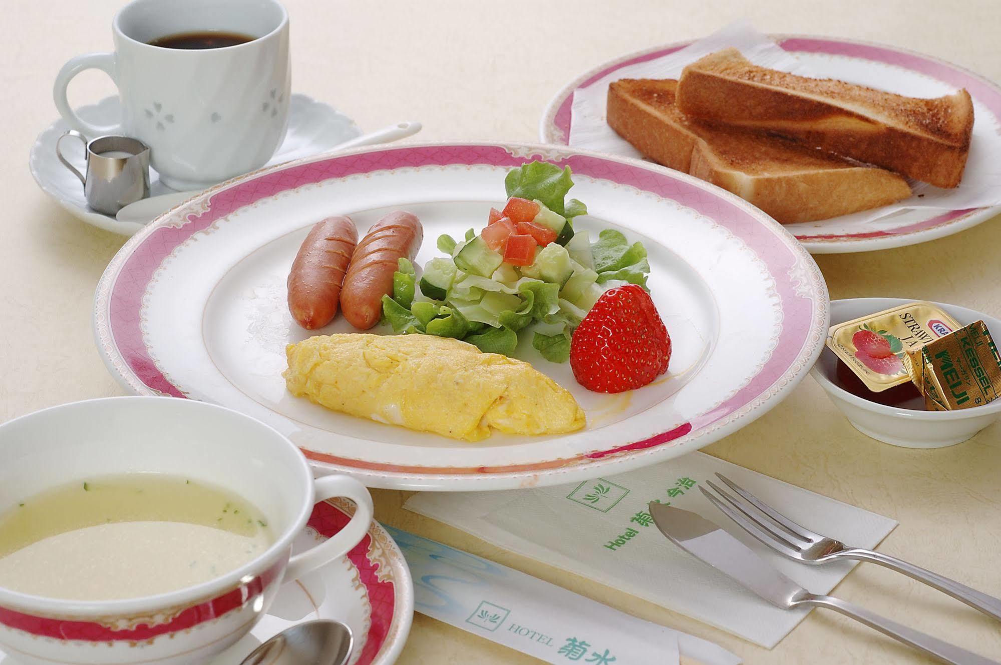 Hotel Kikusui Imabari Railway Station מראה חיצוני תמונה